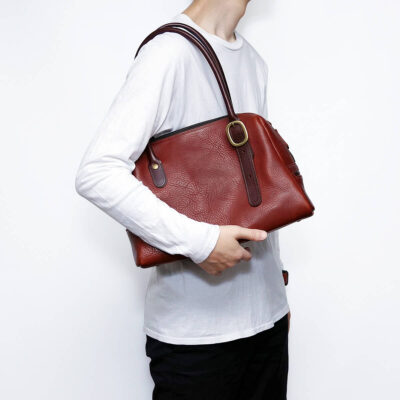 Adjustable Boston bag