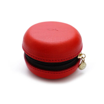 Macaron-shaped accessory case