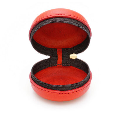 Macaron-shaped accessory case
