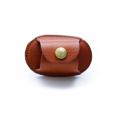 Non-slip shoulder grip