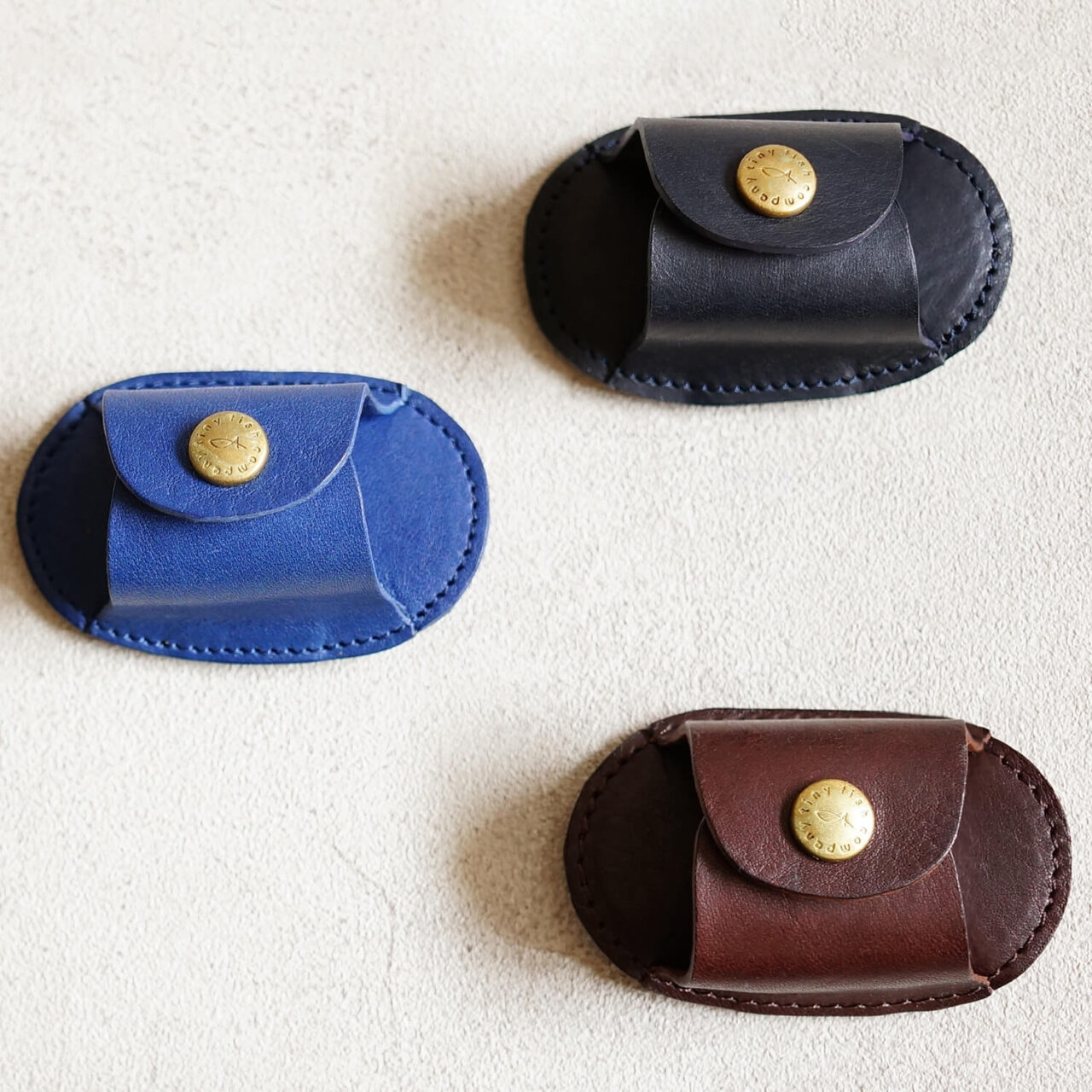 Non-slip shoulder grip