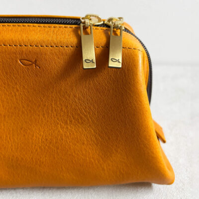 Wire frame pouch